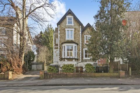 Flat 2, 17 Hamlet Road, London, SE19 2AP