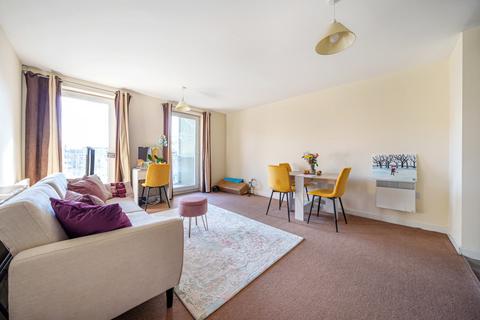 1 bedroom apartment for sale - Warren Close, Cambridge, Cambridgeshire