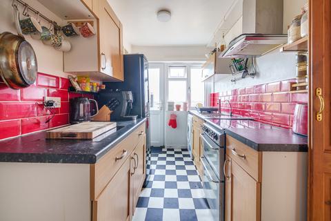 2 bedroom terraced house for sale - Potternewton Crescent, Leeds LS7