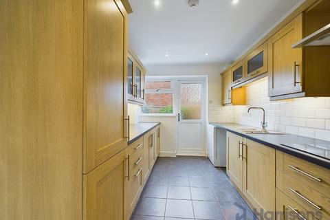3 bedroom terraced house for sale, Beaconsfield Road, Sittingbourne, Kent, ME10 3BD