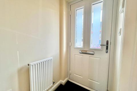 3 bedroom end of terrace house to rent, Tinkler Stile, Thackley, Bradford, West Yorkshire, UK, BD10
