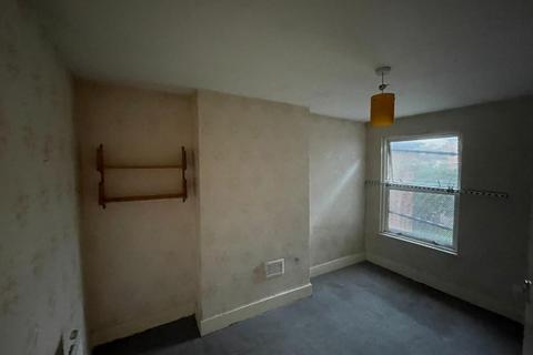 27 Sanderstead Road, South Croydon, CR2 0PE