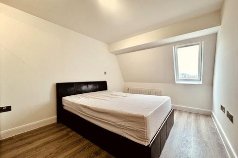 2 bedroom apartment to rent - St. Johns Road, Isleworth, TW7