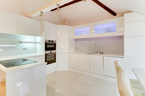 3 bedroom duplex for sale, Gunwharf Quays, Portsmouth