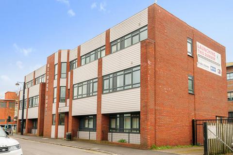 1 bedroom flat for sale, High Wycombe,  Buckinghamshire,  HP11