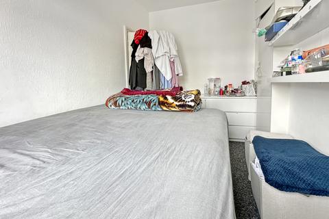 3 Kingthorpe Road, London, NW10 8JE