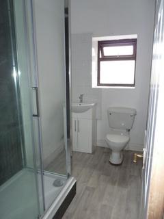 3 bedroom terraced house to rent, Stalybridge, Cheshire, SK15