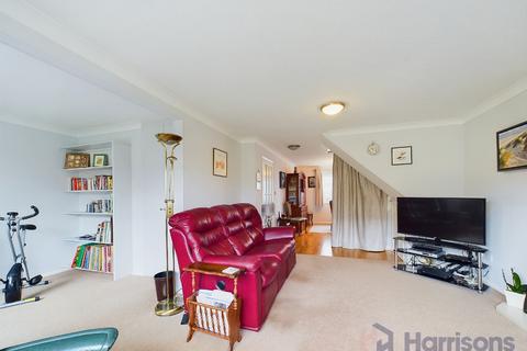4 bedroom detached house for sale - Pond Drive, Sittingbourne, ME10 4QF