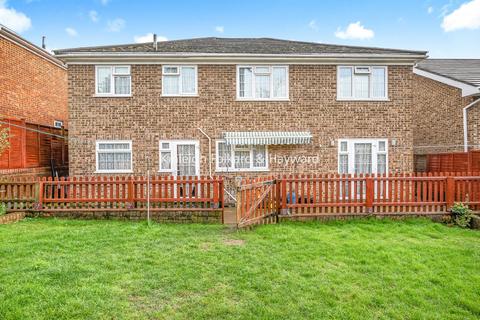 11 Copley Dene, Bromley, BR1 2PW