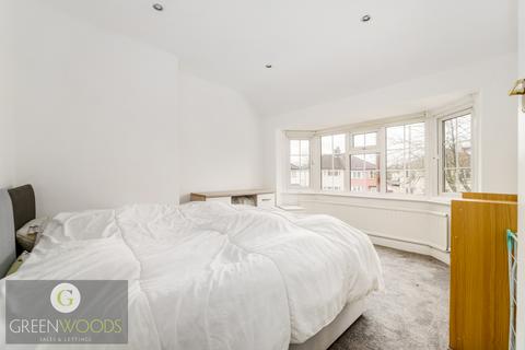 3 bedroom semi-detached house for sale, Brookside Crescent, KT4