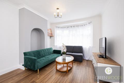 13 Brookside Crescent, Worcester Park, KT4 8AQ