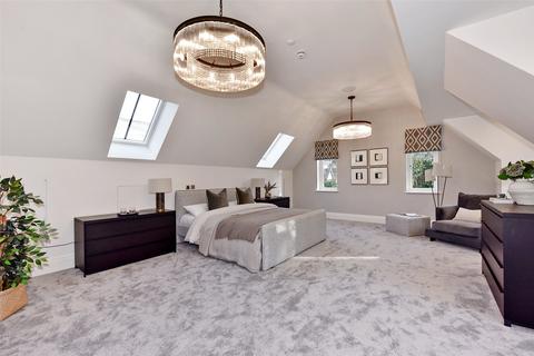 Newbury House, 2 Knottocks Drive, Beaconsfield, HP9 2AH