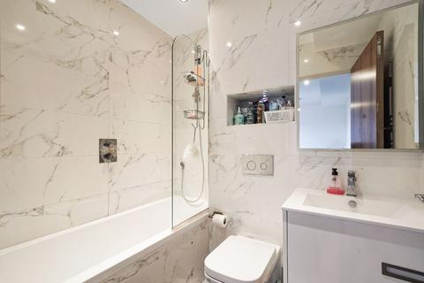 3 bedroom flat for sale, 245-247 Cranbrook Road, Ilford IG1