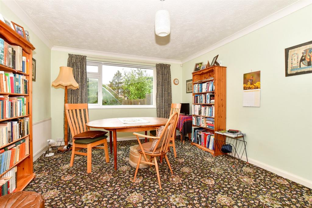 Rough Common, Canterbury, Kent 4 bed semidetached bungalow for sale
