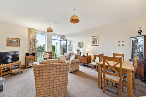 2 bedroom apartment for sale - Jackson Place, Flat 2/2, Bearsden, East Dunbartonshire , G61 1RY