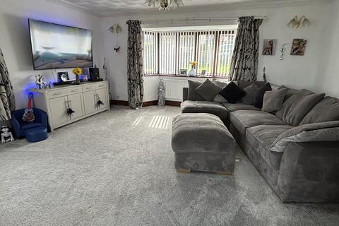 5 bedroom detached house for sale - Blenheim Drive, Neyland, Milford Haven, Pembrokeshire, SA73