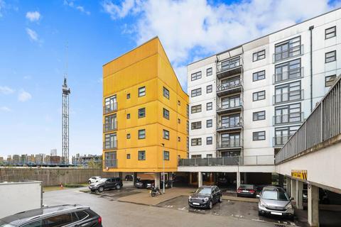 69 Maltings Close, London, E3 3TB