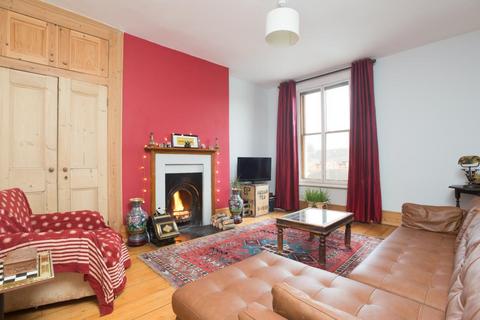 3 bedroom flat for sale - Banbury,  Oxfordshire,  OX16