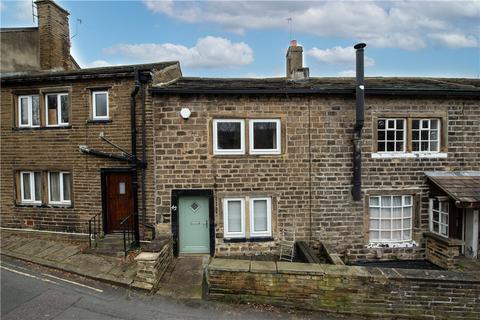 2 bedroom terraced house for sale, Main Street, Cottingley, Bingley, West Yorkshire, BD16