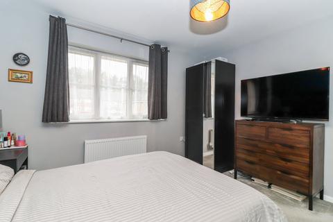 2 bedroom apartment for sale, Asheridge Road, Chesham, HP5