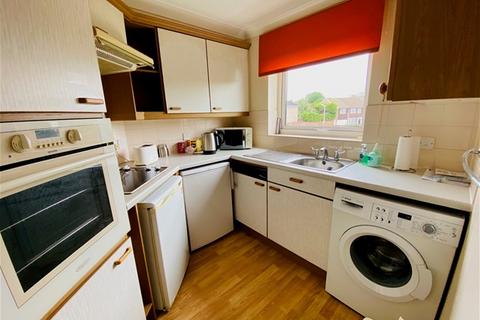 1 bedroom flat for sale, 35 JUNCTION ROAD, ROMFORD RM1