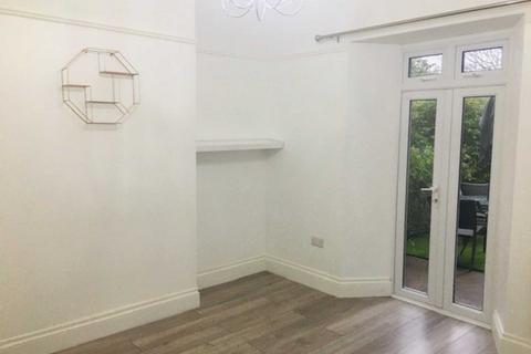 1 bedroom house to rent, Ashcombe Park Road, Weston Super Mare