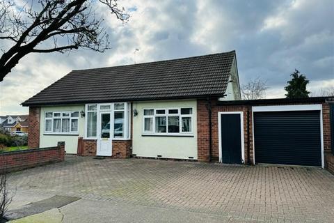 2 bedroom detached bungalow for sale, HUNTER DRIVE, HORNCHURCH RM12