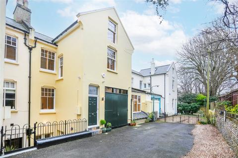 4 bedroom terraced house for sale - Albany Mews, Hove, East Sussex, BN3
