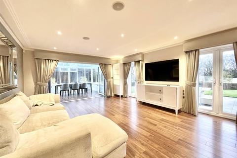 5 bedroom detached house for sale, Bentley Place, Bentley Heath, Hertfordshire, EN5