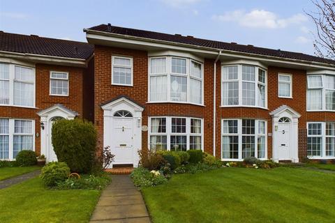3 bedroom terraced house for sale - Lime Grove, Angmering, Littlehampton, BN16