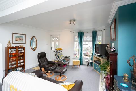 4 bedroom end of terrace house for sale - Glenview Road, Hemel Hempstead, Hertfordshire, HP1