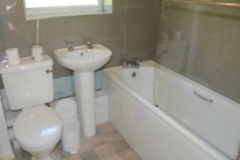 4 bedroom end of terrace house to rent, Egginton Road Brighton BN2