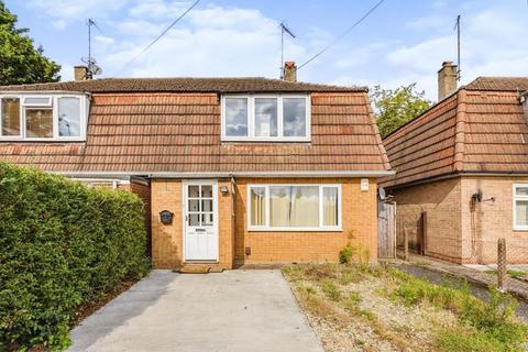3 bedroom semi-detached house to rent - Hardings Close,  East Oxford,  OX4