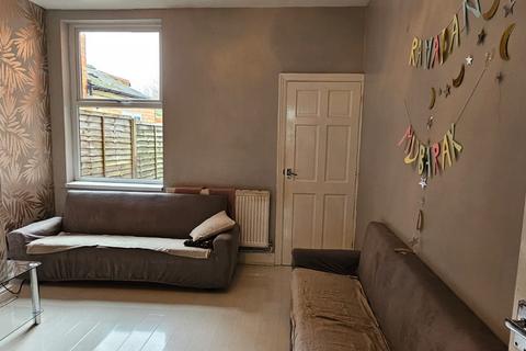 3 bedroom terraced house for sale, Weston Lane, Birmingham B11