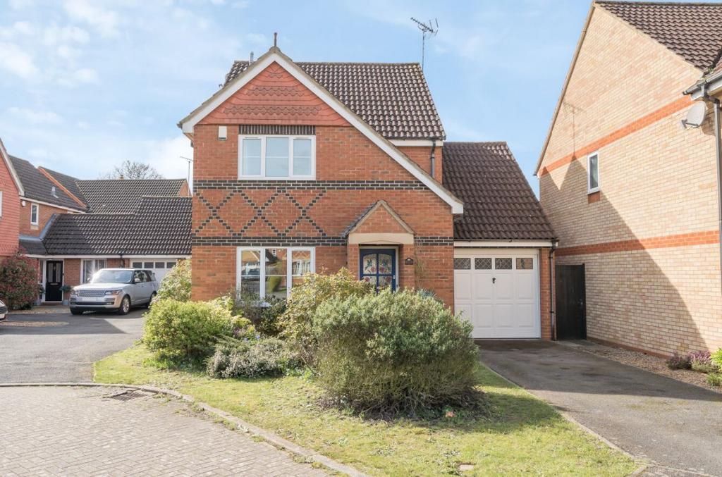 Deep Spinney, Biddenham, Bedford 3 bed detached house for sale £425,000