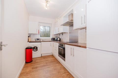undefined, 1017L West Pilton Rise, Edinburgh, EH4 4UQ