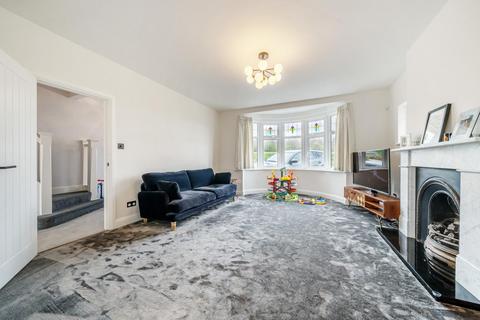 5 bedroom semi-detached house for sale, Parkway, Raynes Park