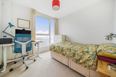 3 bedroom flat for sale, Stanley Road, Acton