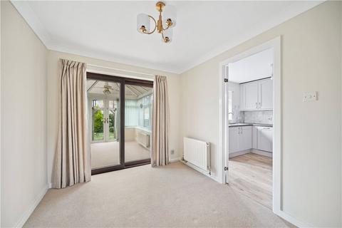 5 Bishopdale Drive, Collingham, Wetherby, LS22 5LP