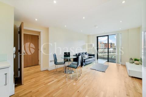 Tanner Street, Southwark, London, SE1