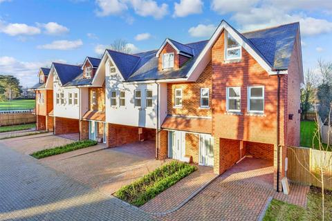 3 bedroom terraced house for sale, Pine Tree Court, Maidstone Road, Paddock Wood, Kent