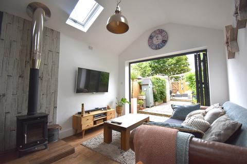 2 bedroom terraced house for sale, Cray Road, Crockenhill, Swanley