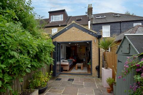 37 Cray Road, Swanley, BR8 8LP