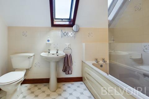 April Cottage Hillside Road, Ketley Bank, Telford, TF2 0BZ