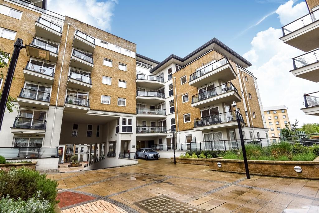 Smugglers Way Wandsworth SW18 2 bed flat - £2,300 pcm (£531 pw)