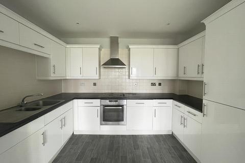 2 bedroom apartment to rent, Parkhouse Court, Hatfield AL10
