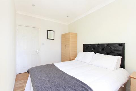 Flat share to rent - St. Faiths Road, Tulse Hill, SE21