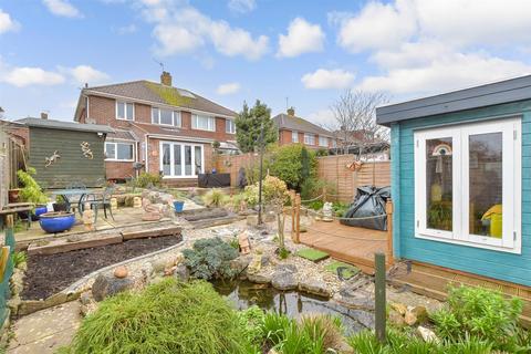 3 bedroom semi-detached house for sale, Penk Ridge, Havant, Hampshire