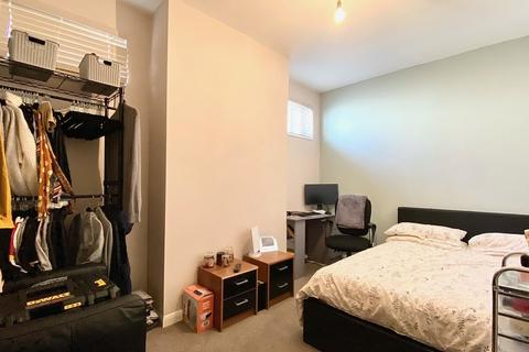 1 bedroom flat to rent, Malvern Road, Gillingham ME7