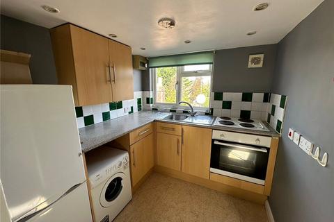 1 bedroom in a house share to rent, Maybury Road, Woking, Surrey, GU21